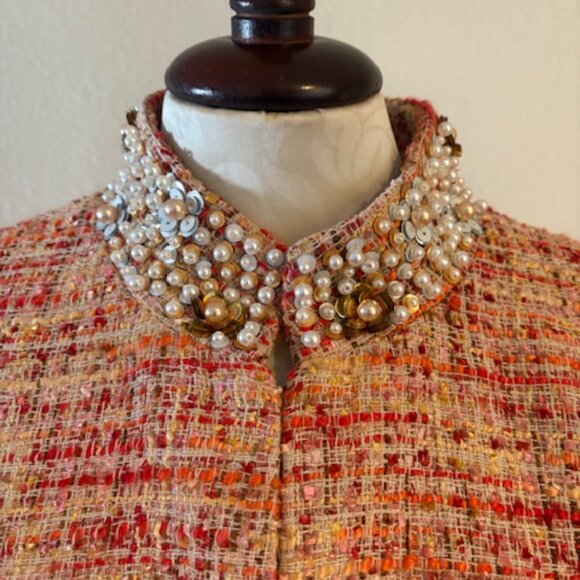 CHICO'S NEW classic, women's jacket Size 1, textured material, beaded accents - Picture 4 of 6